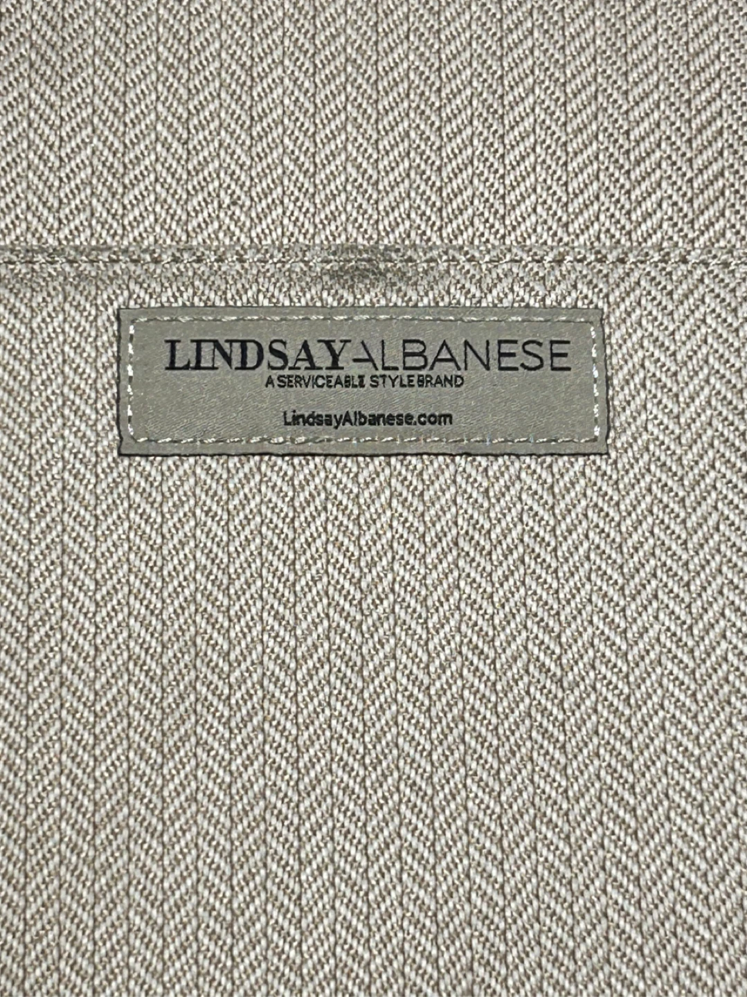 Lindsay Albanese Laptop Cluch - photo 3