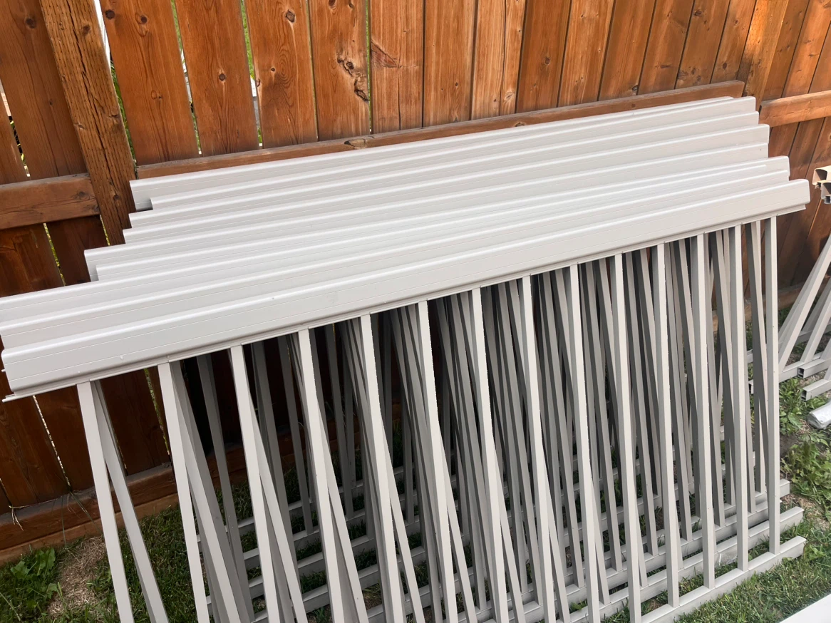Selling deck rails and pickets - photo 2