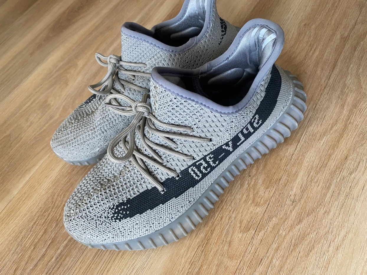 Adidas Yeezy Boost 350 V2 "Zebra" Sneakers