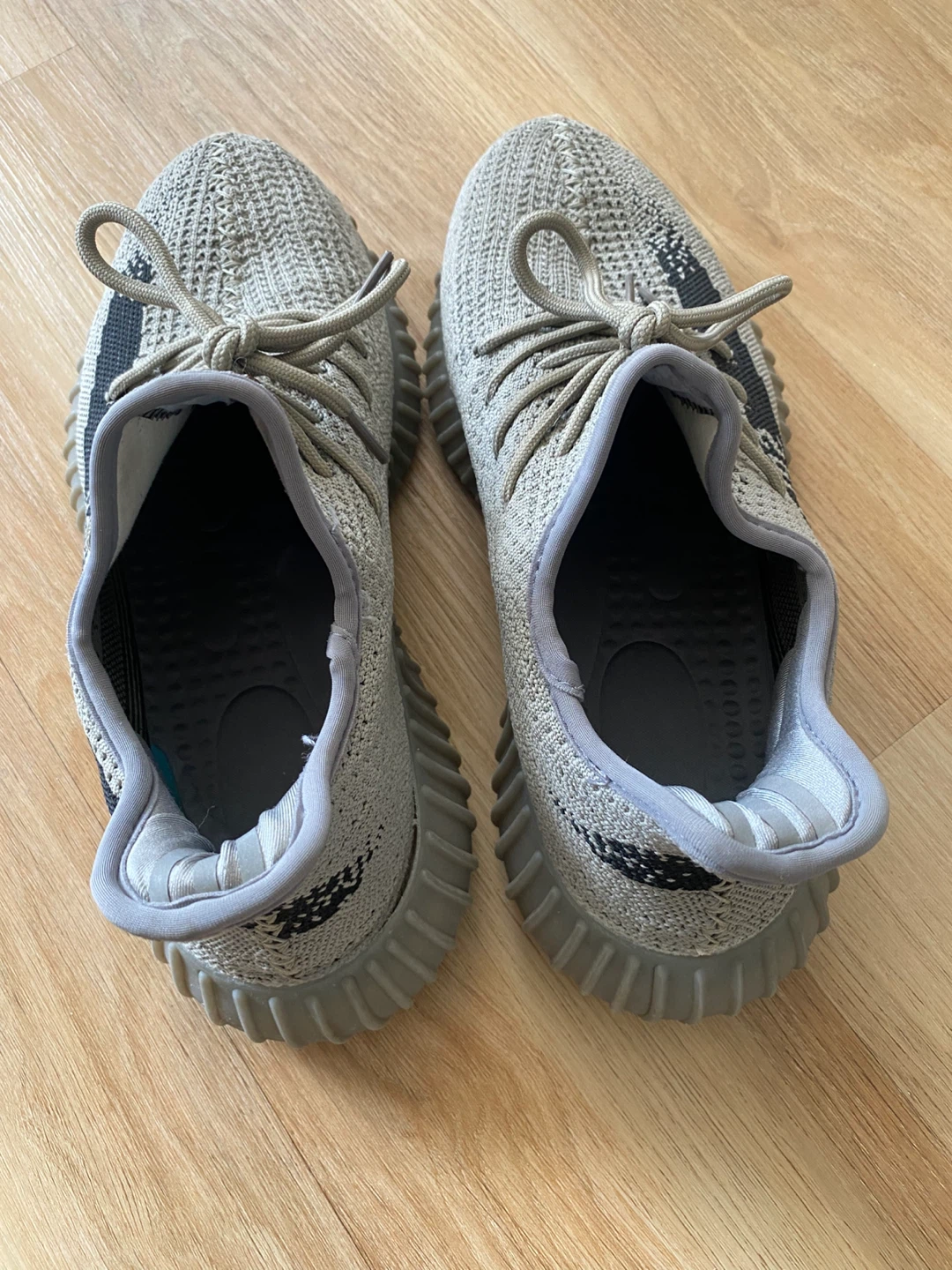 Adidas Yeezy Boost 350 V2 "Zebra" Sneakers - photo 2