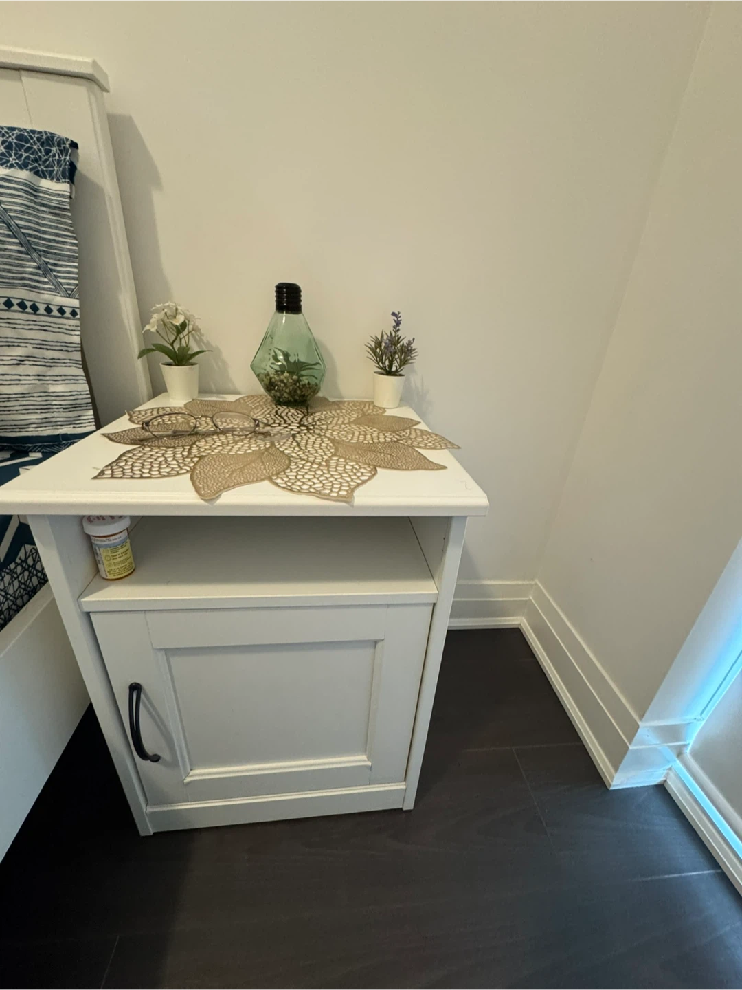 IKEA Side Table – Modern, Sturdy & Great Condition