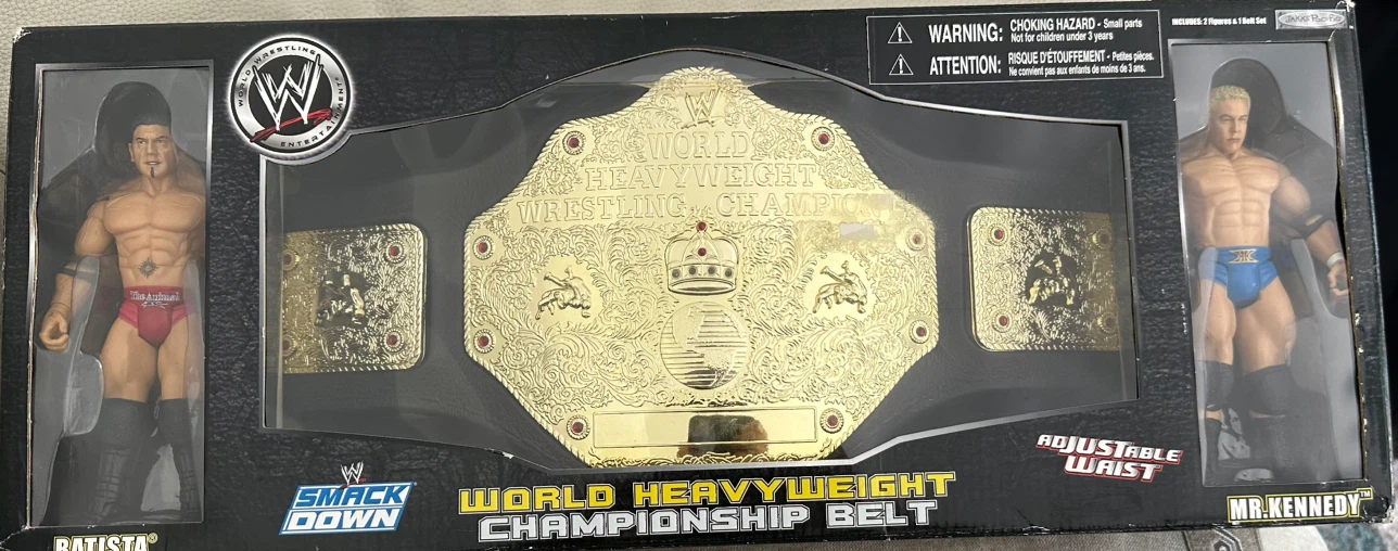 WWE World Heavyweight Championship Belt with Figures - photo 5
