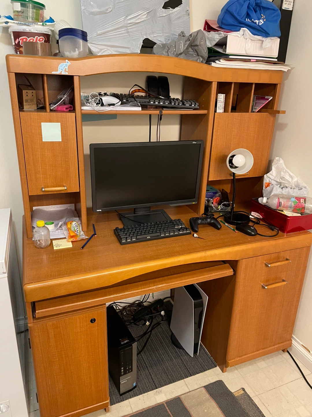 Oak L-shaped Desk with Hutch