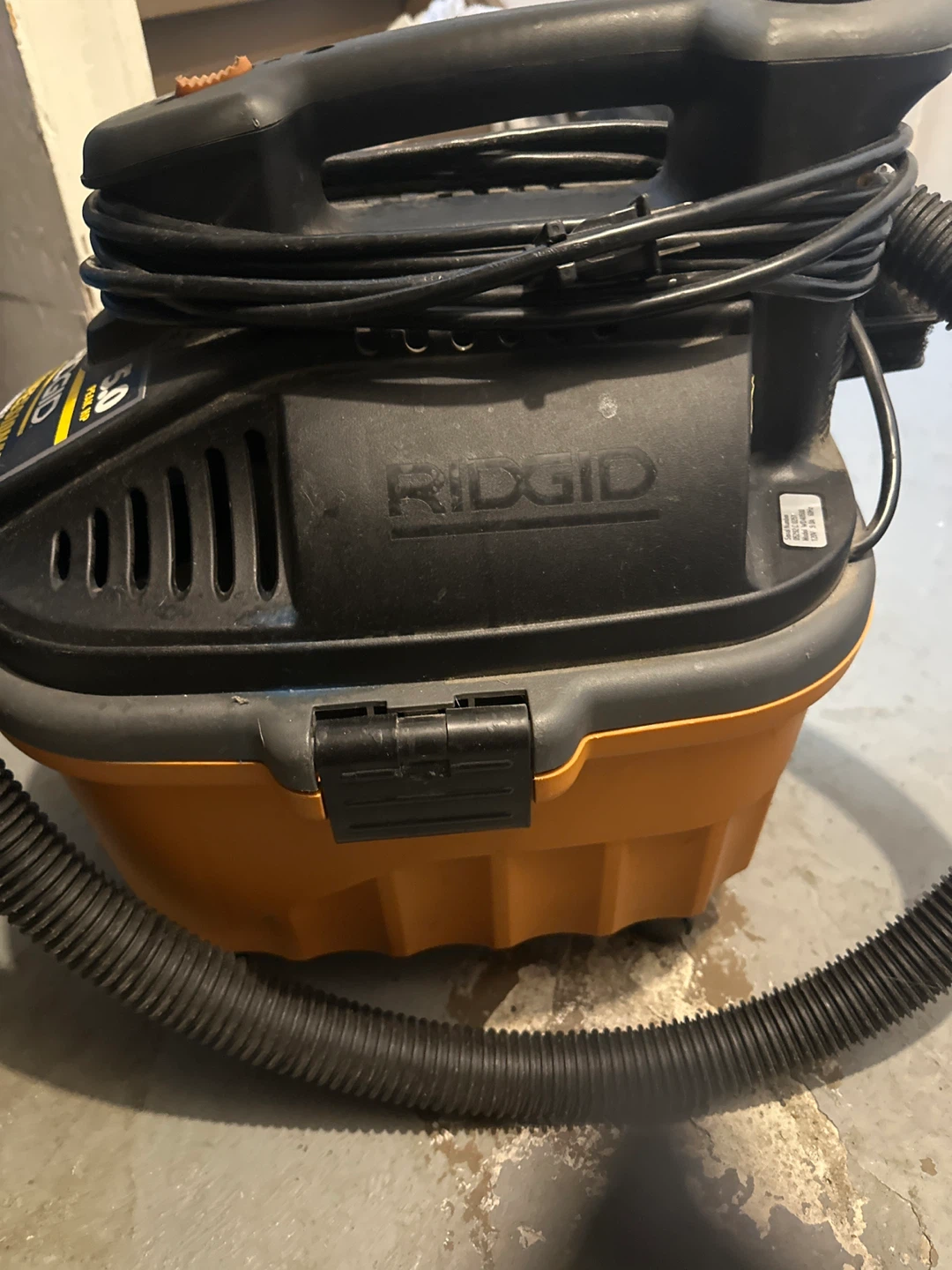 Ridgid 4 Gallon 5.0 Peak HP Wet/Dry Vac - photo 2