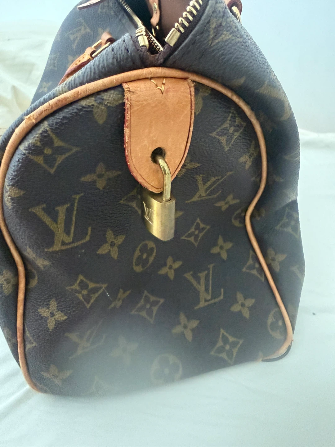 Louis Vuitton Speedy Bag (not authentic) - photo 3