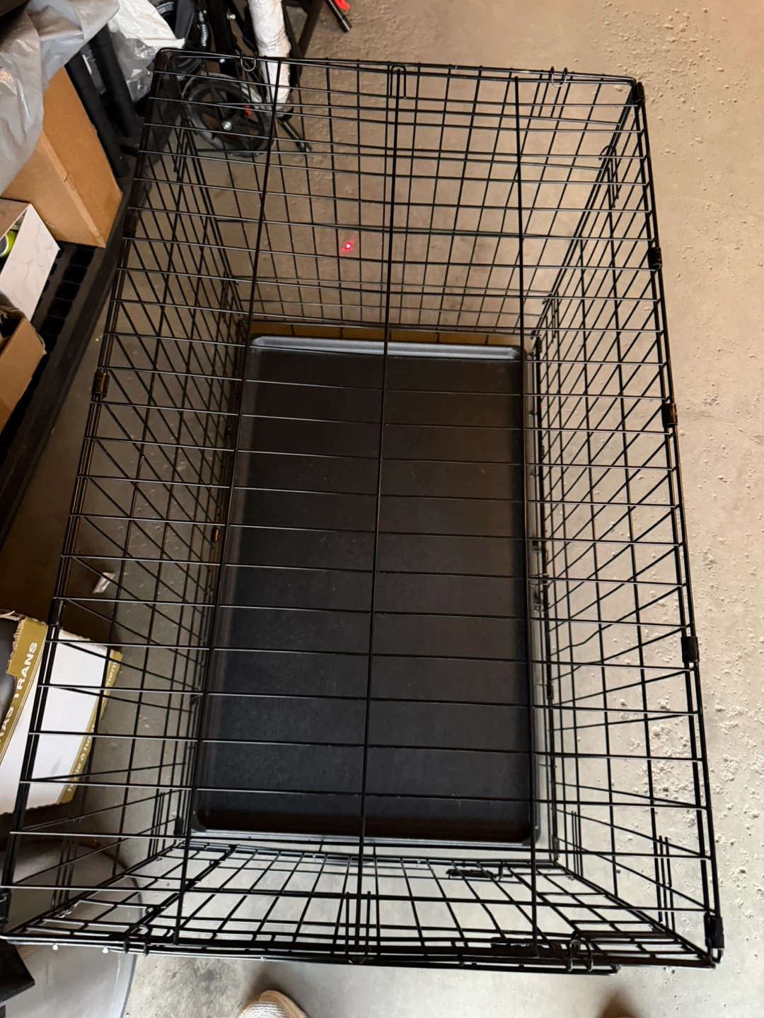 Dog Crate 42" L x 25" W x 27" H - photo 3