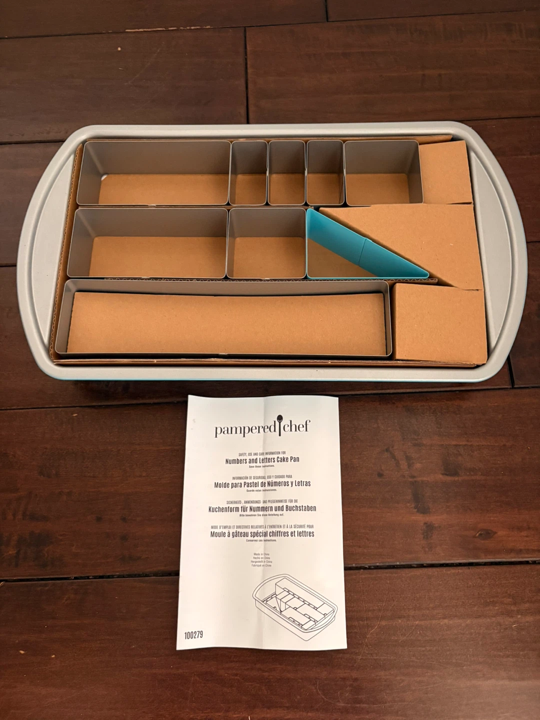 Pampered Chef Numbers and Letters Cake Pan