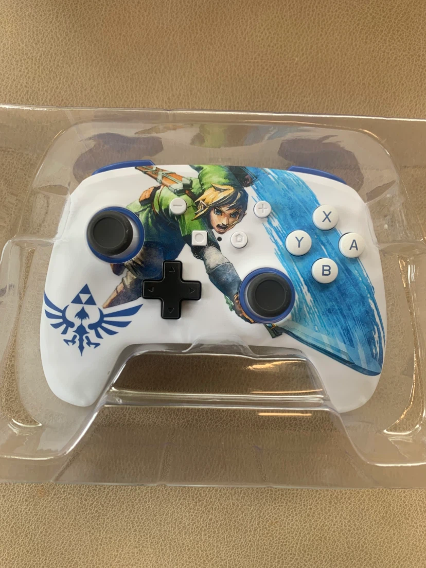 PowerA Wired Controller and Slim Case for Nintendo Switch