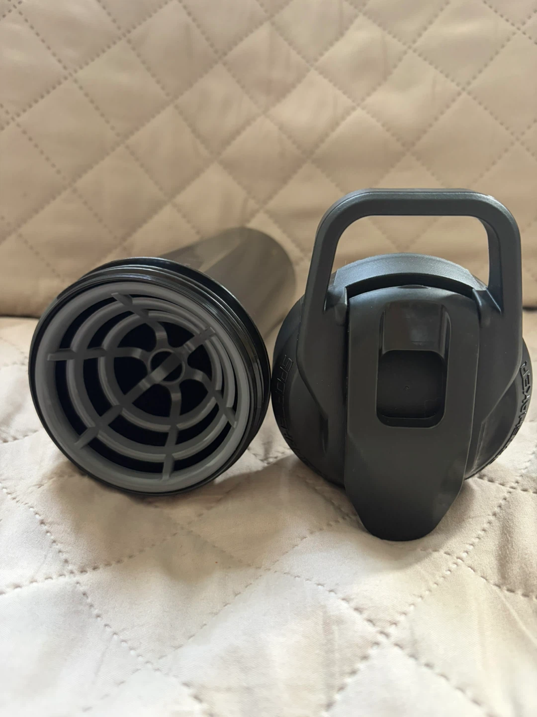 Myprotein x Sportshaker Deadpool Plastic Shaker 27 oz - photo 4