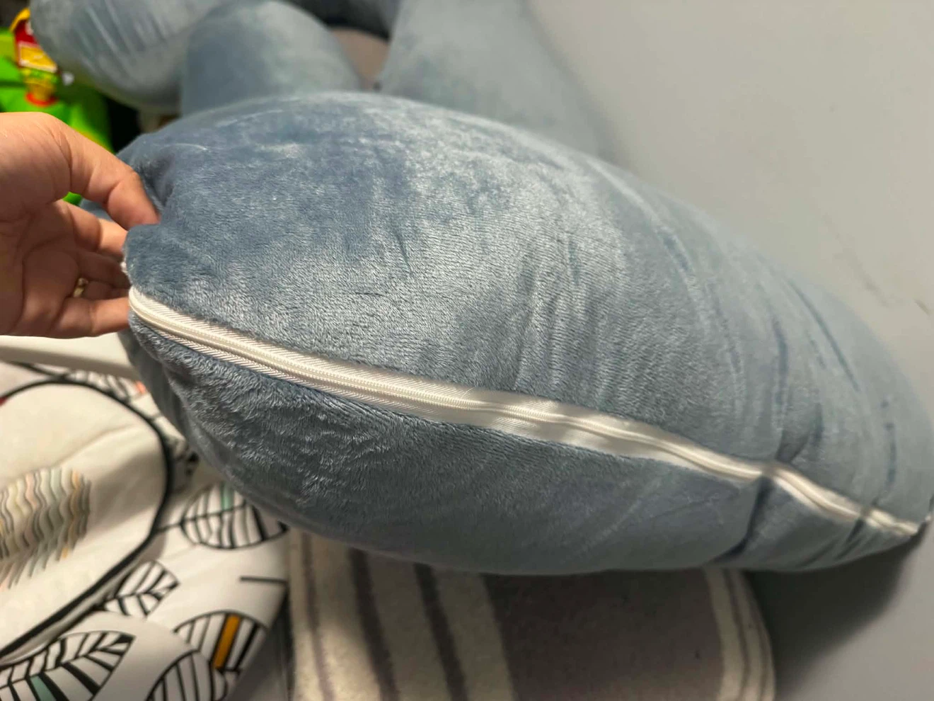 Maternity body pillow - photo 2