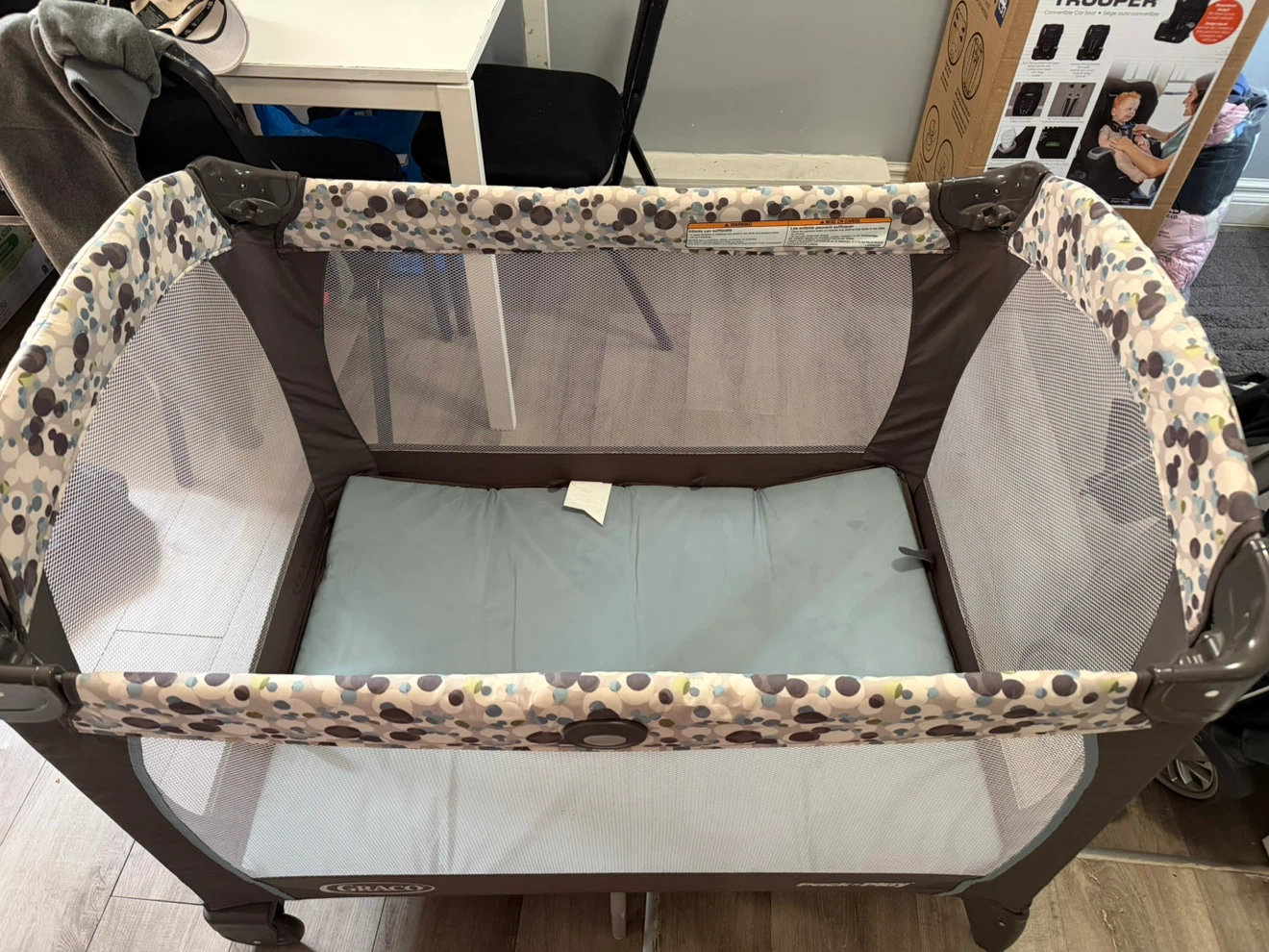 Graco Pack 'n Play with Bassinet and Changing Station - photo 4