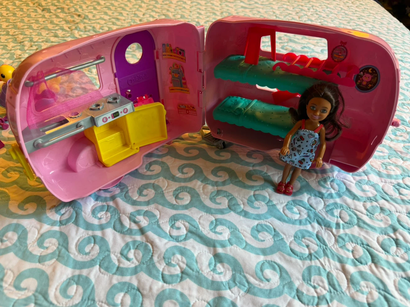 Chelsea Doll Camper Playset - photo 4