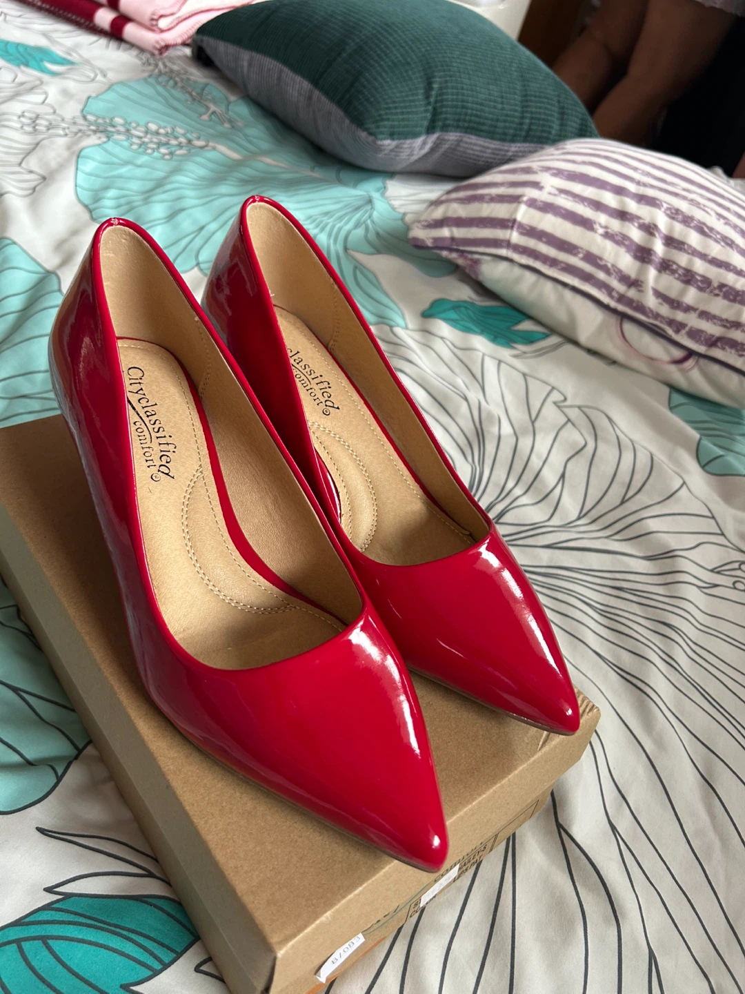 Red Patent Pointed Toe Heels - Size 8