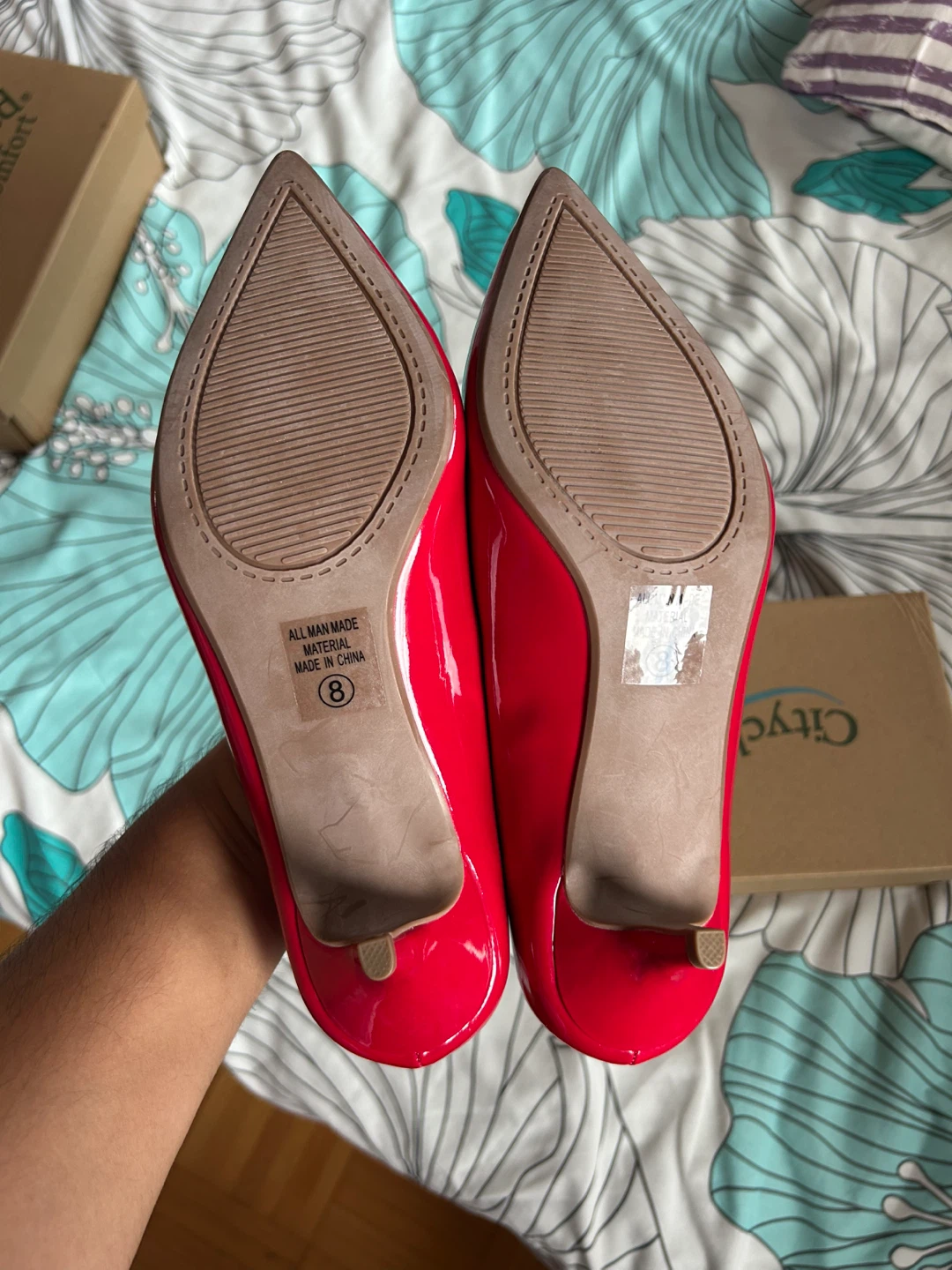Red Patent Pointed Toe Heels - Size 8 - photo 4