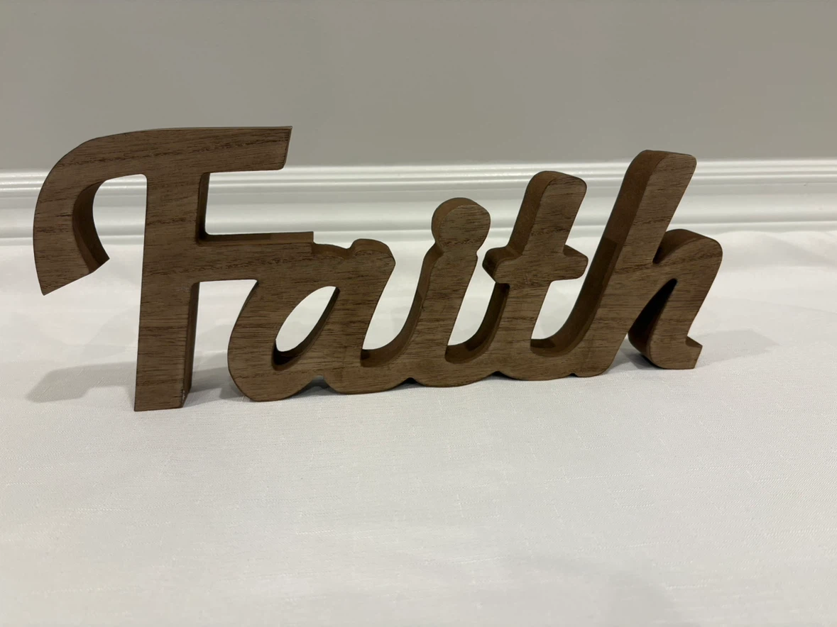 Wooden "Faith" Word Decor
