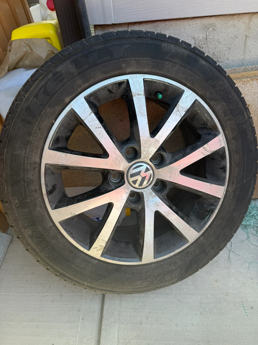 Volkswagen Alloy Wheel and Tire