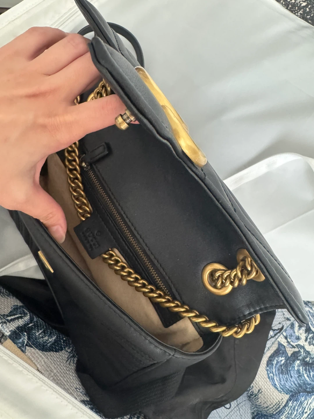 Gucci Black Leather Marmont Shoulder Bag - photo 4