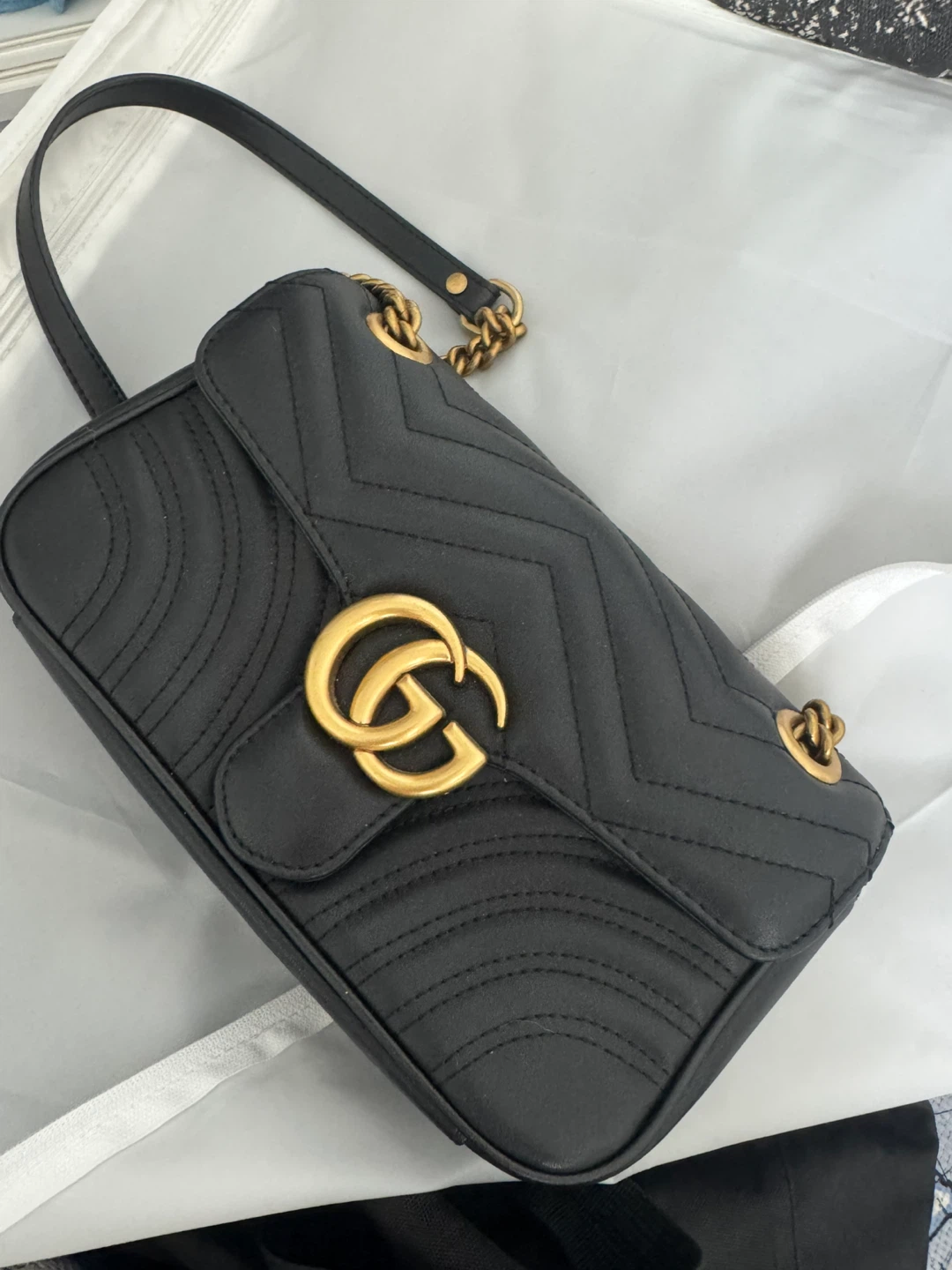 Gucci Black Leather Marmont Shoulder Bag