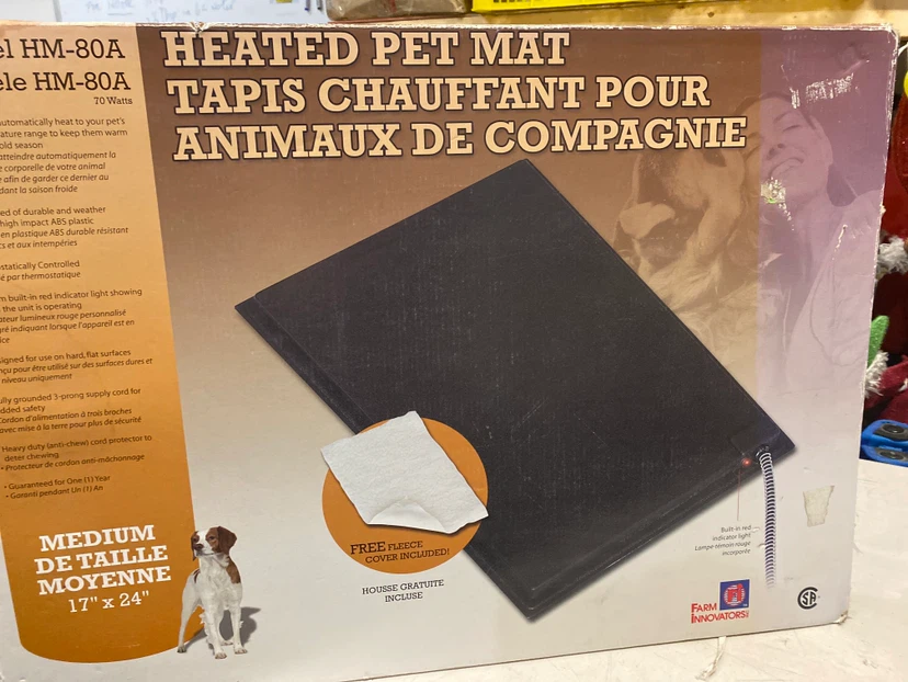 Farm Innovators Heated Pet Mat HM-80A - Medium 17" x 24"