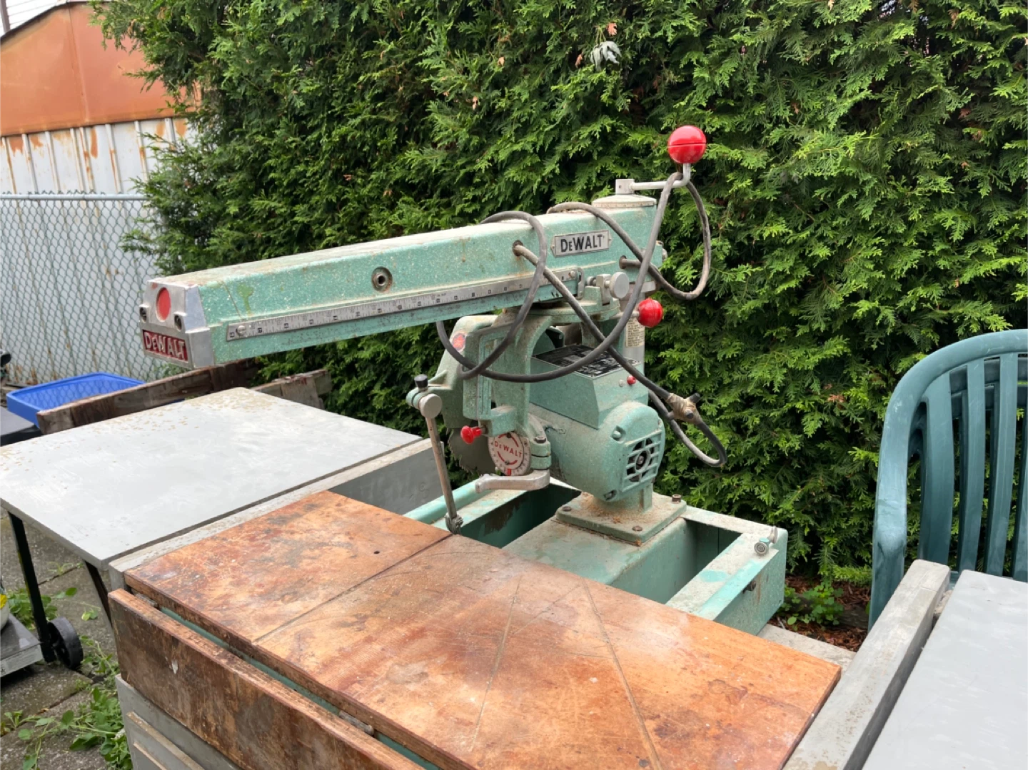 DeWalt Radial Arm Saw - photo 2