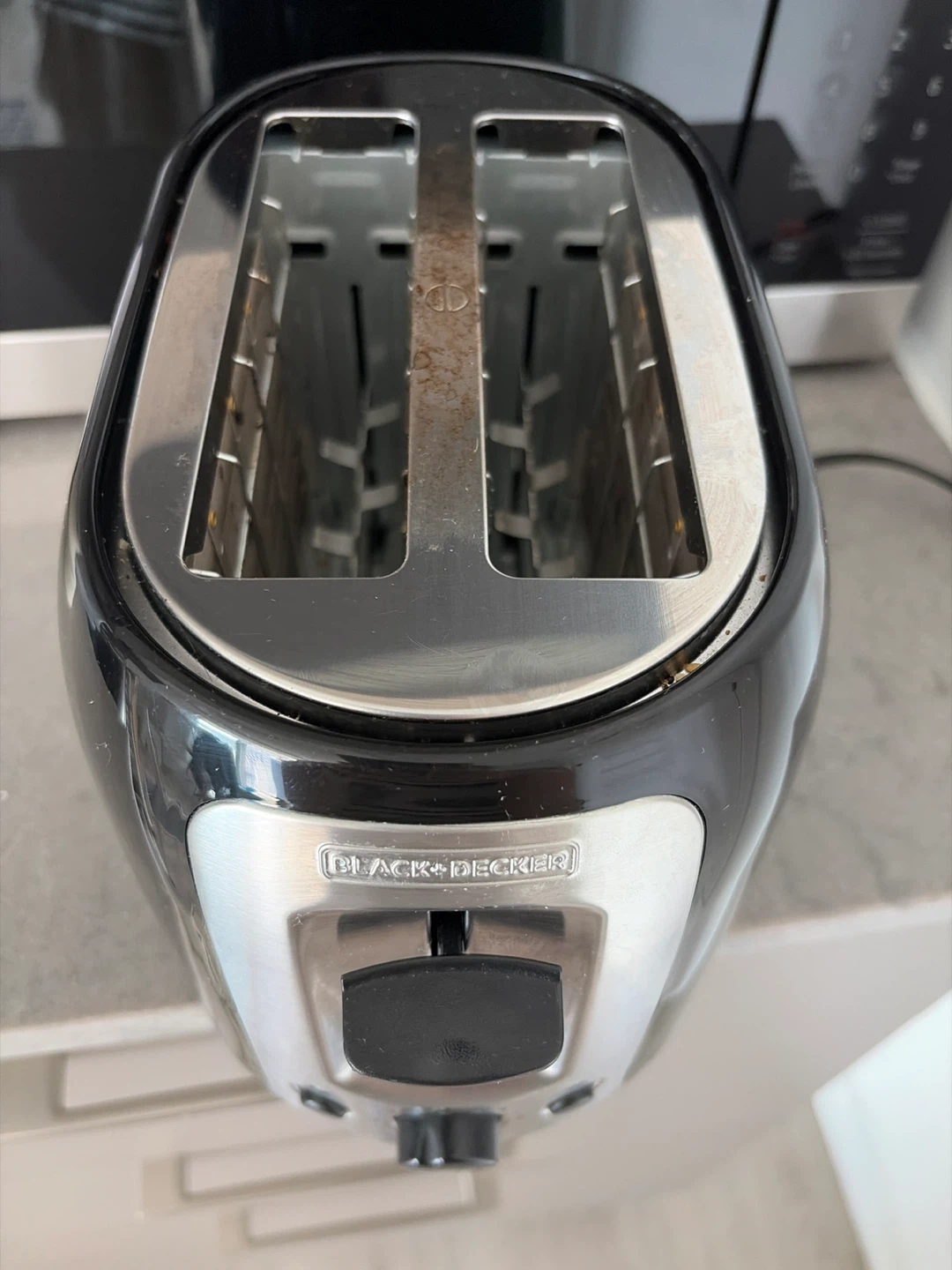Black + Decker 2-Slice Toaster - photo 2