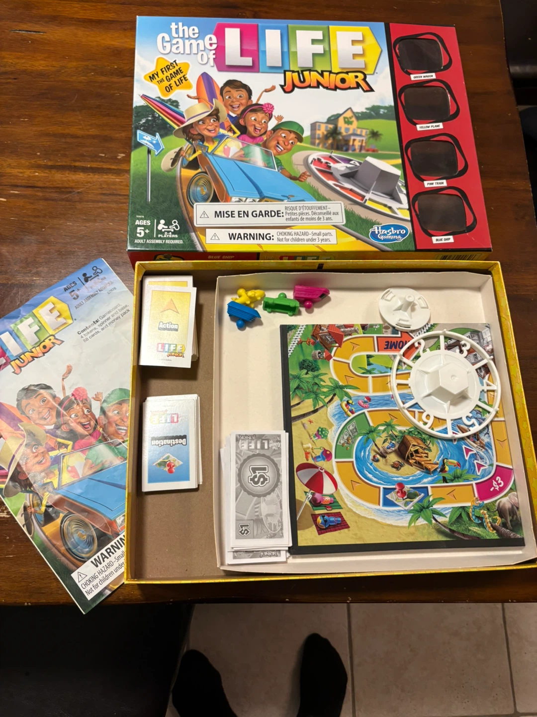 The Game of Life Junior Board Game - photo 2