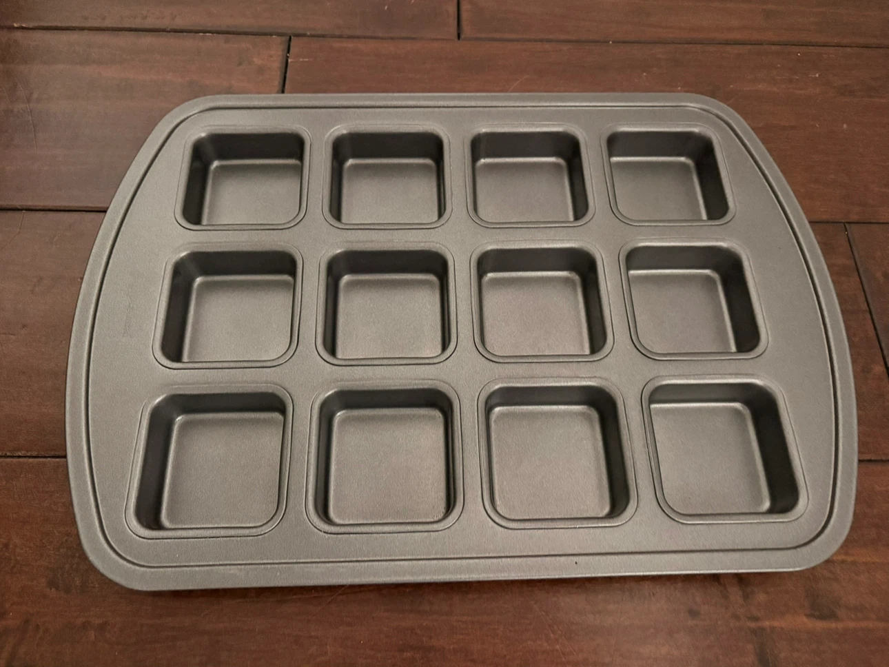 Pampered Chef Mini Square Brownie Pan