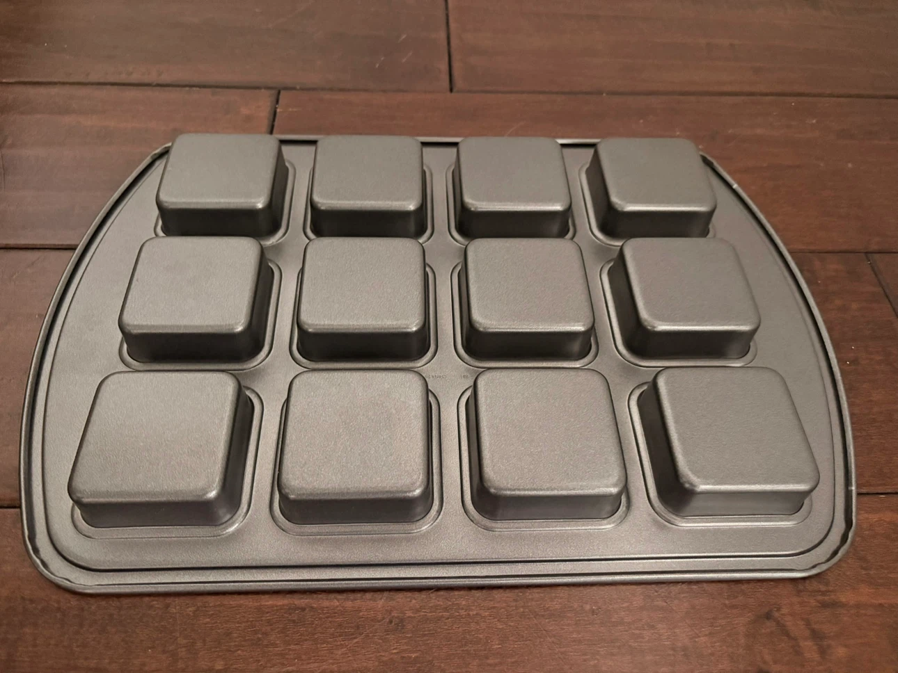 Pampered Chef Mini Square Brownie Pan - photo 5