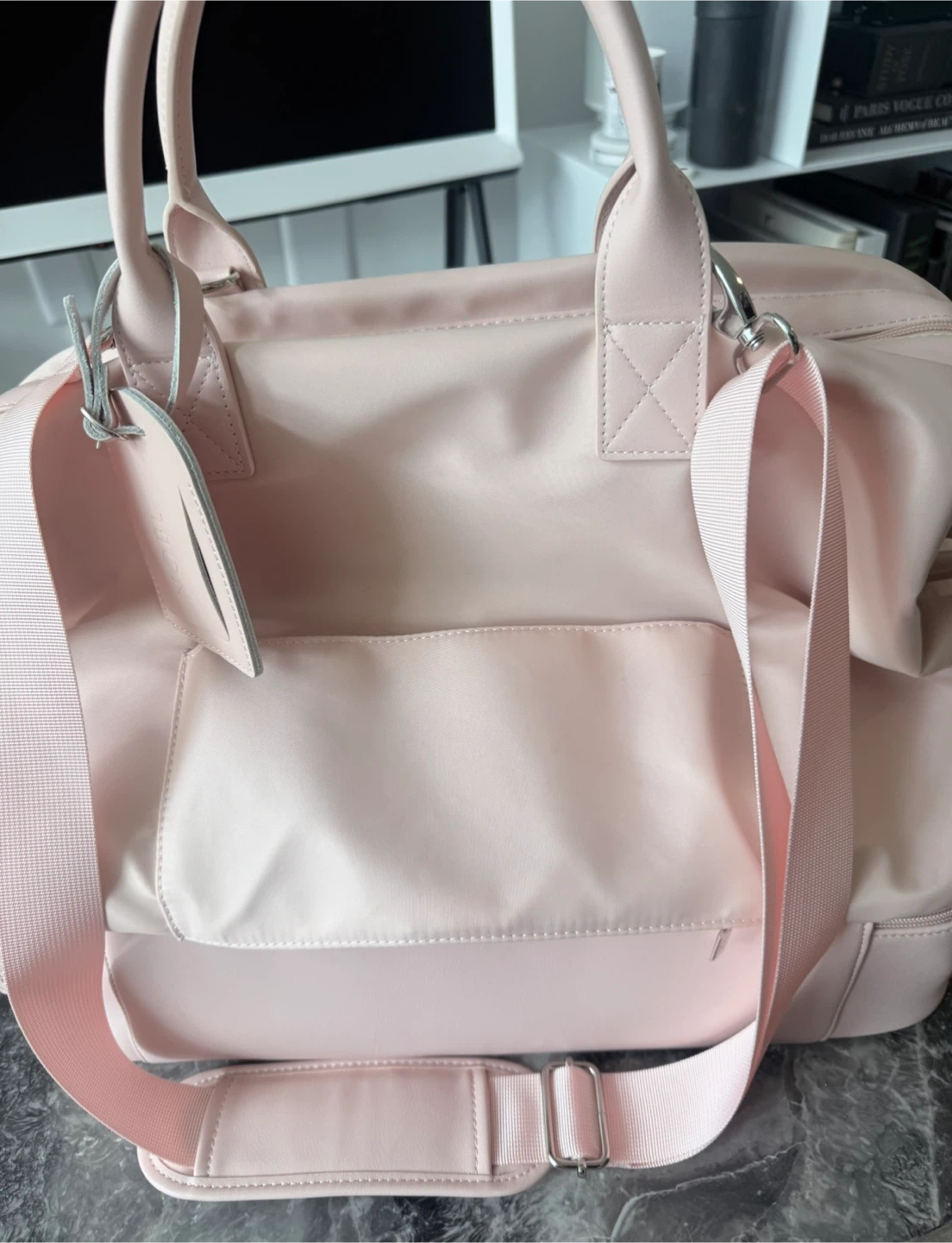 Used only once NOBL PRODUCTS Pink Weekender Bag - photo 2