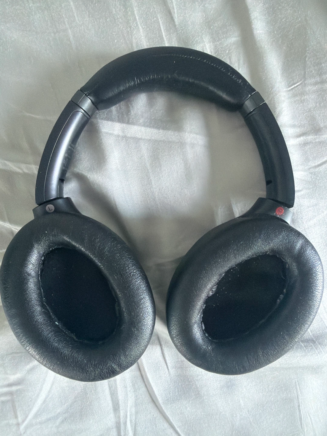 Sony WH-1000XM3 Noise Cancelling Headphones - photo 3