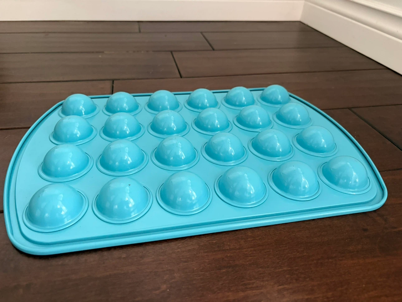 Pampered Chef Mini Muffin Pan - photo 4