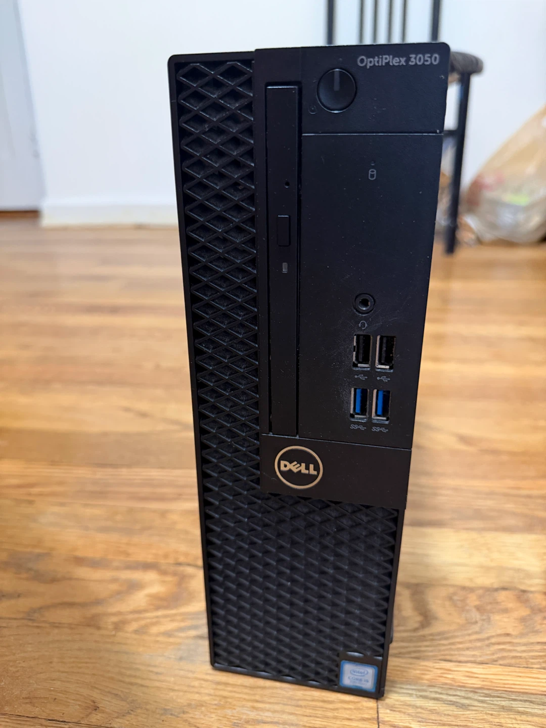 Dell OptiPlex 3050 Desktop Computer