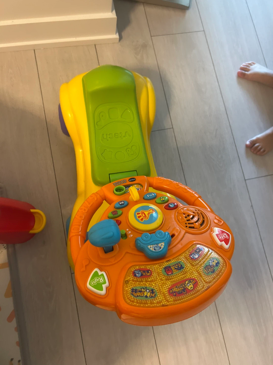 VTech Go Smart Wheels with activity table