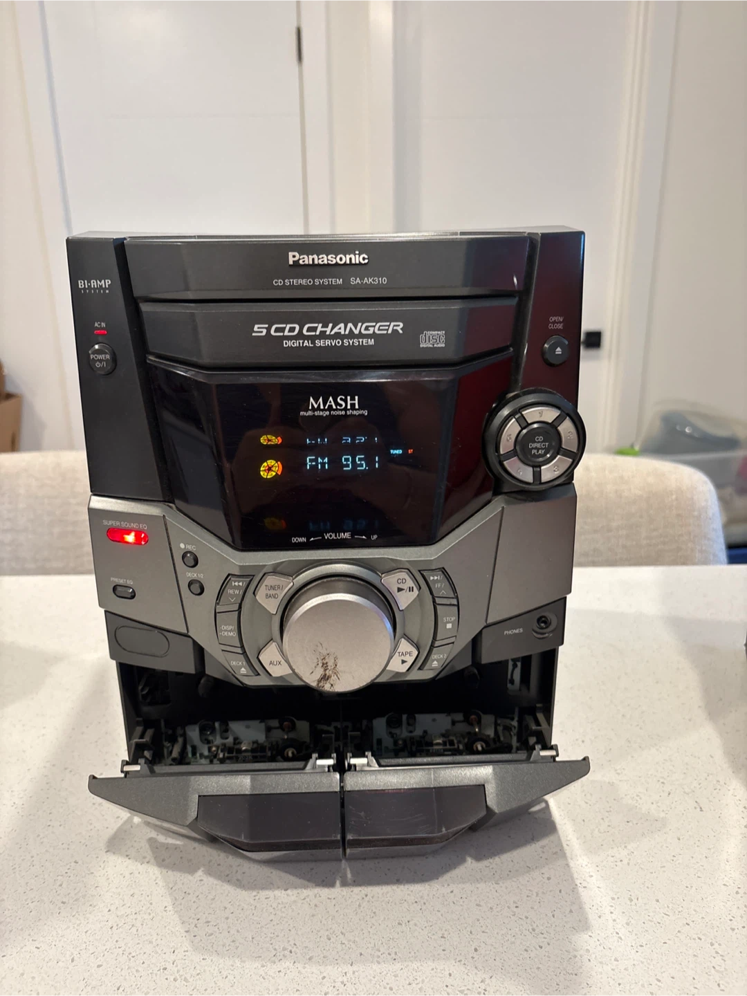 Panasonic SA-AK310 CD Stereo System with 5 CD Changer - photo 2