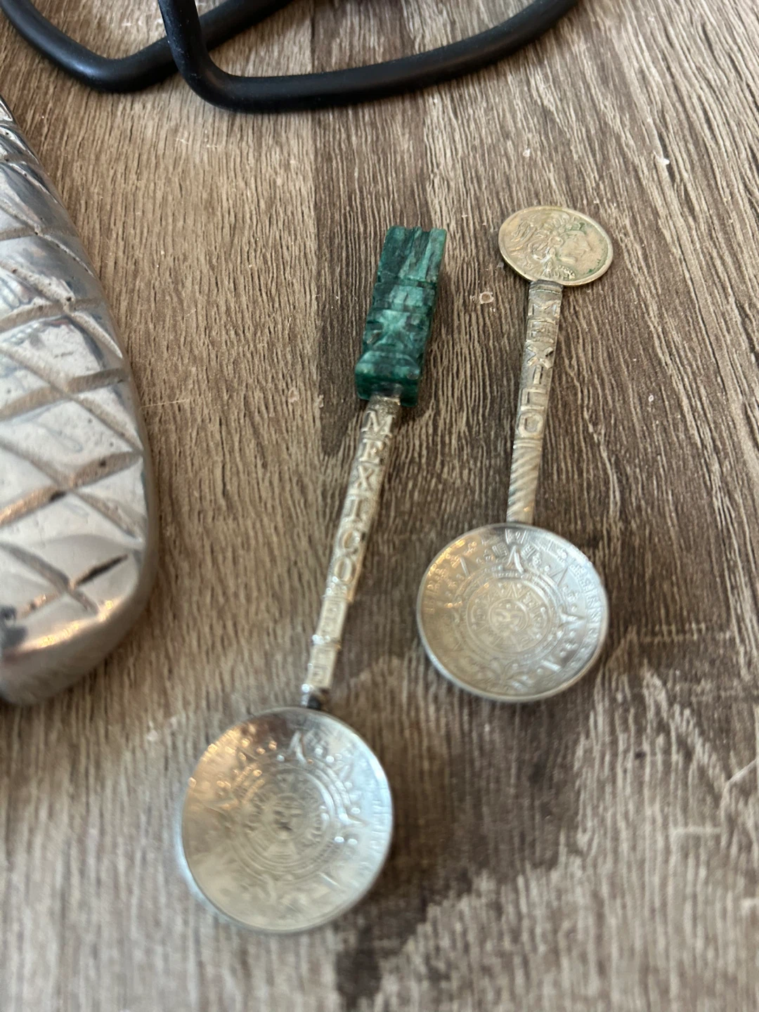 Vintage & Eclectic Metal Decor & Collectibles - photo 4