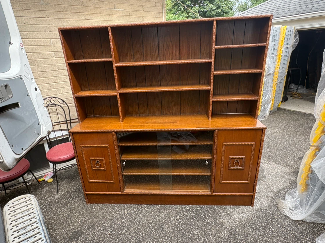 Free delivery used antique Wooden Bookcase with Cabinet Storage - photo 4