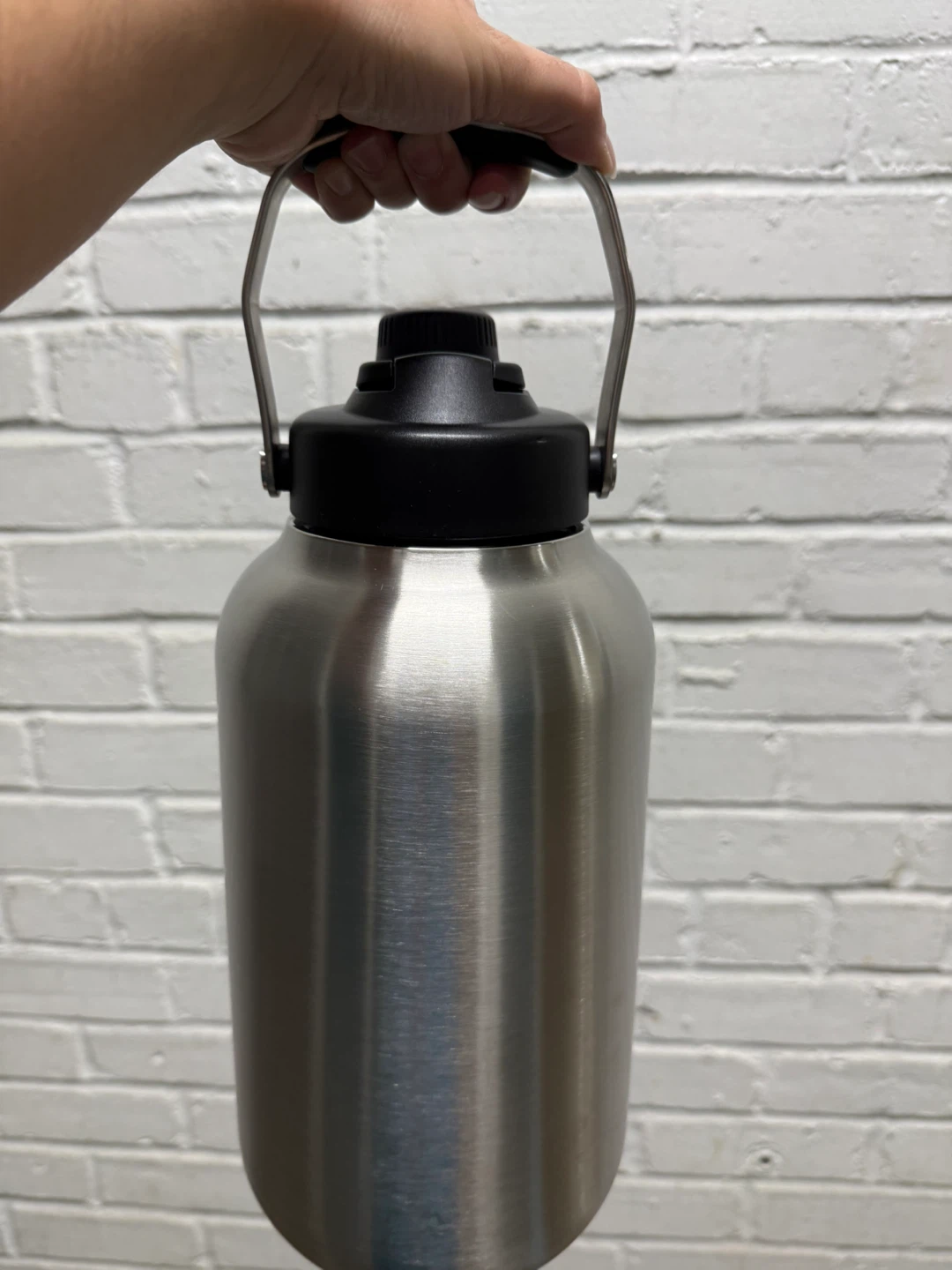 1 gallon (128oz) stainless steel insulated water jug for sale