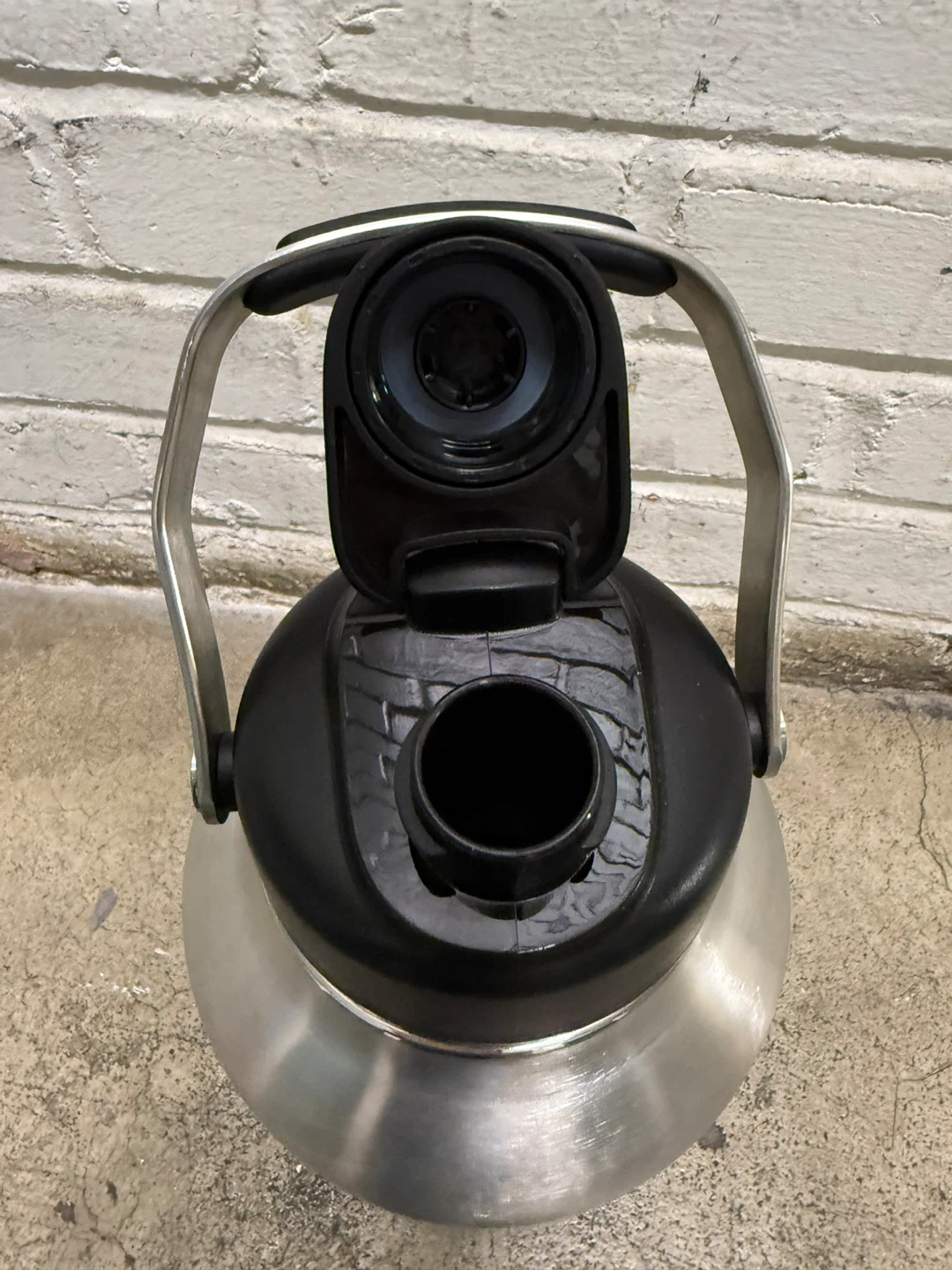1 gallon (128oz) stainless steel insulated water jug for sale - photo 3
