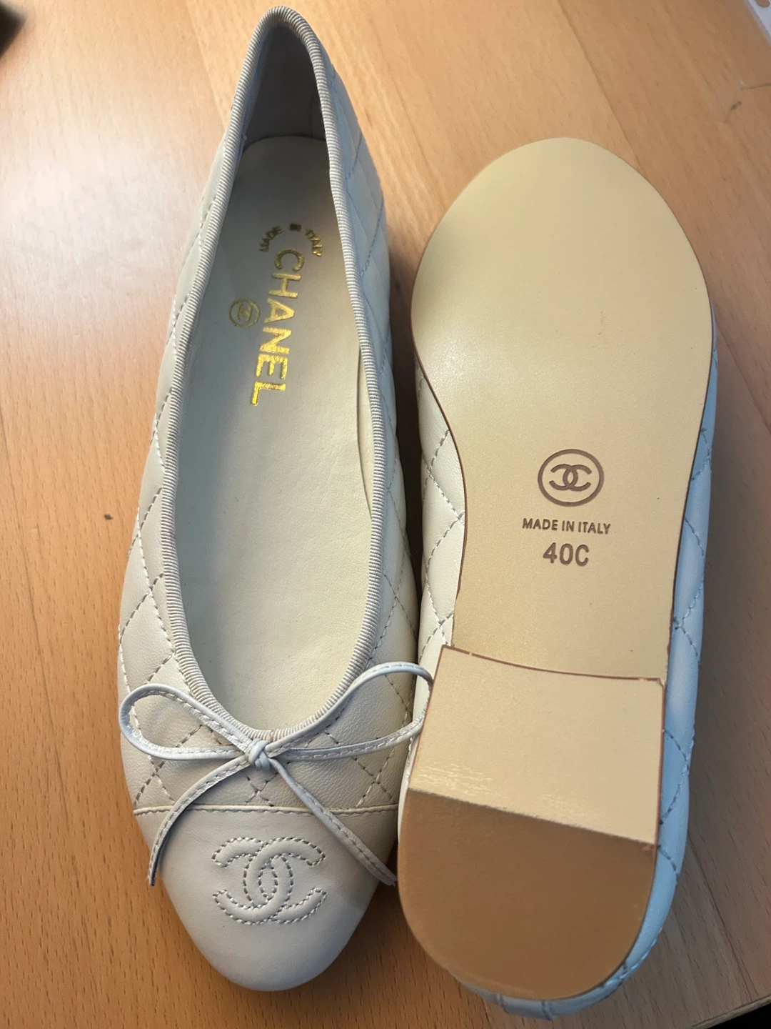 Chanel Quilted Ballet Flats Cream Size 40C