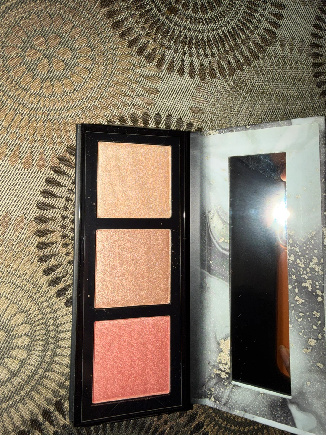 CATRICE Luminice Highlight & Blush Glow Palette - photo 2