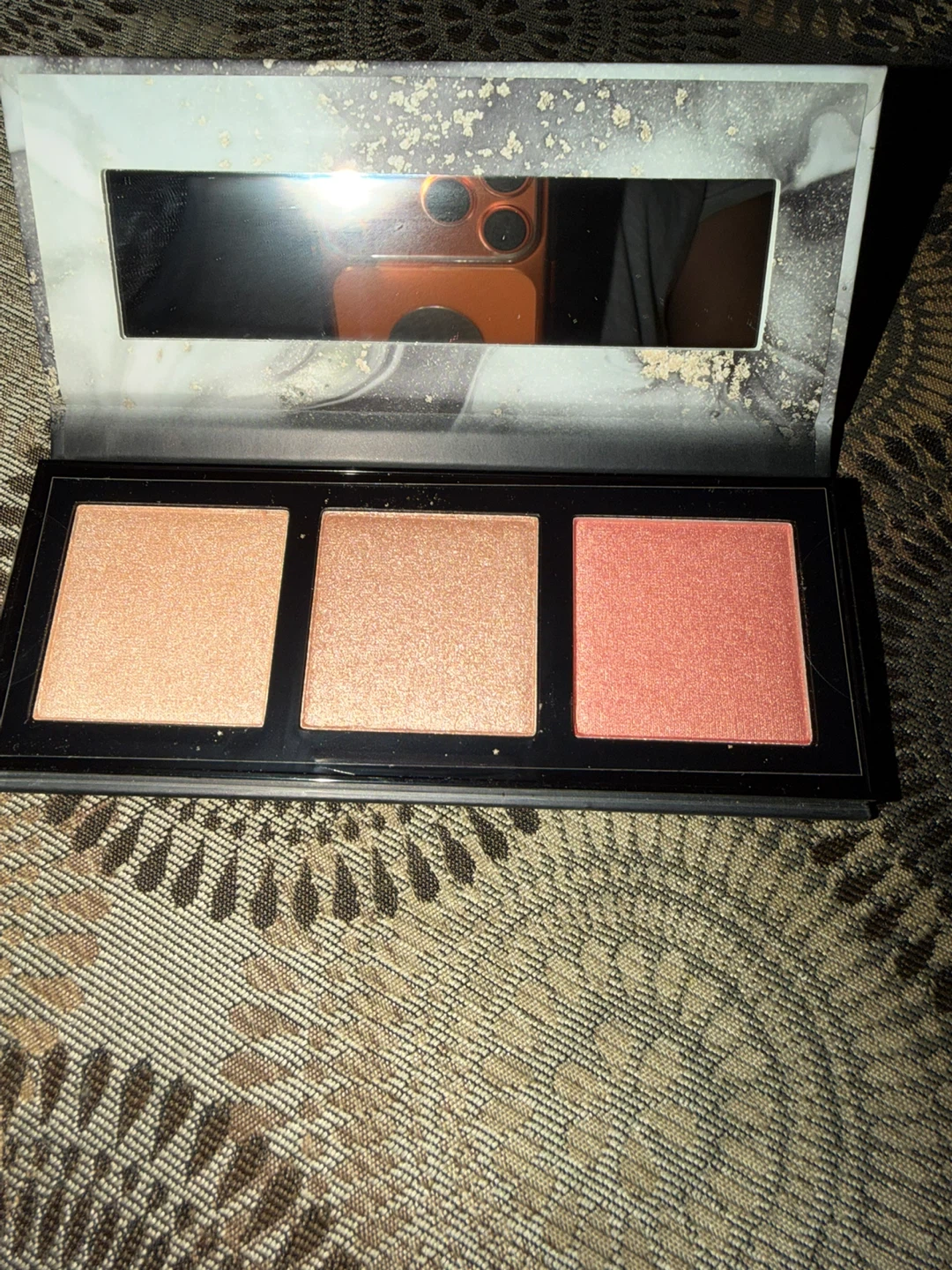 CATRICE Luminice Highlight & Blush Glow Palette - photo 3