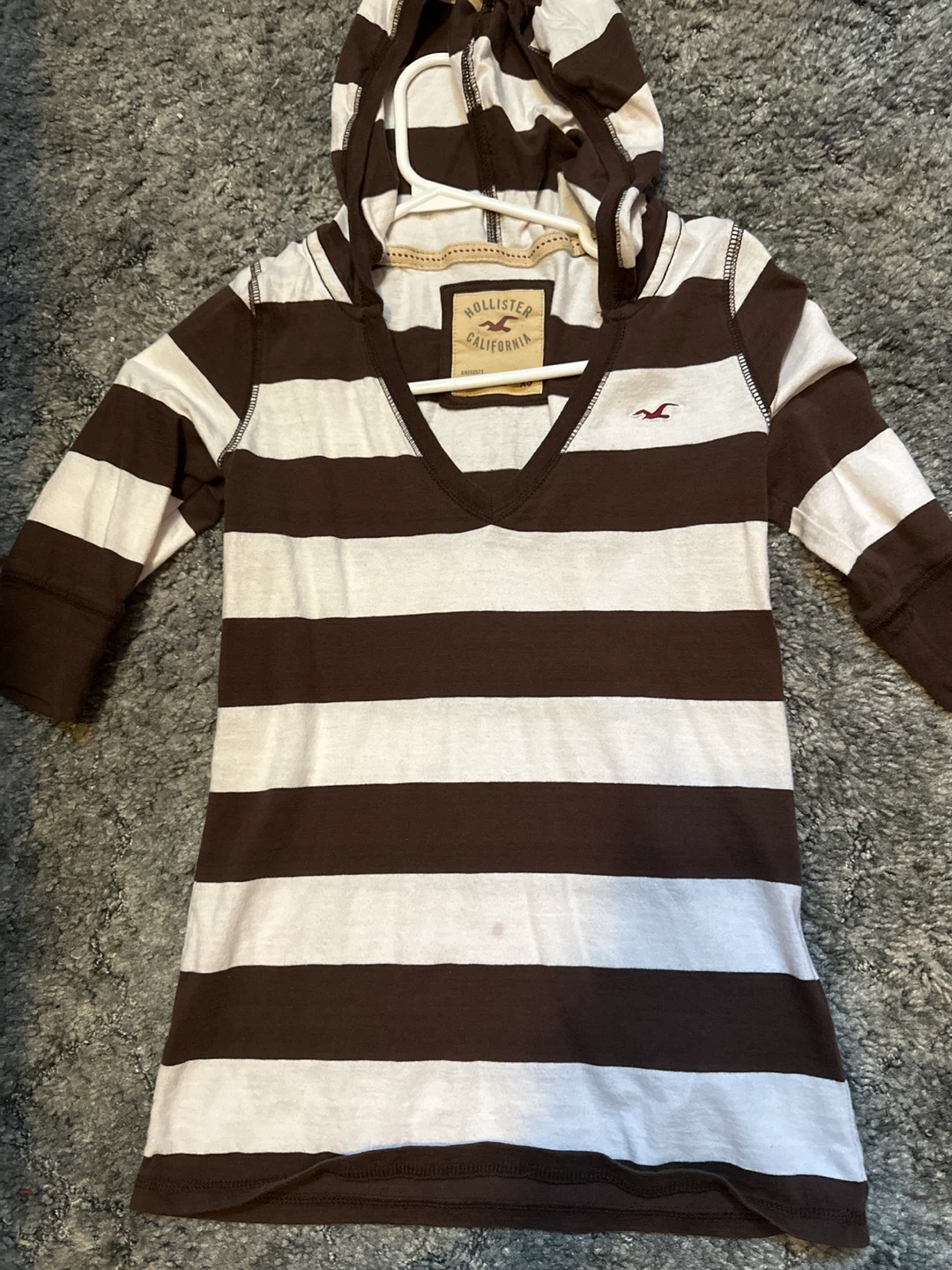 Hollister Striped half sleeved hooded shirt  XS
