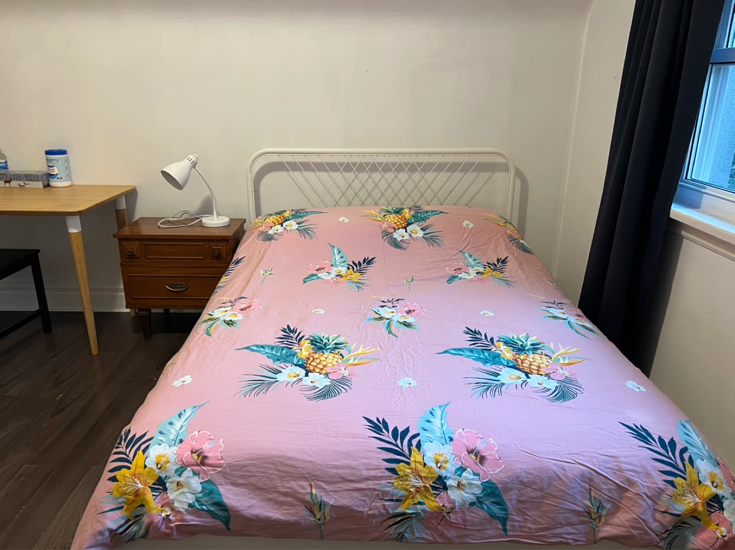 Moving sell: Ikea White Double Metal Bed Frame free mattress - photo 4
