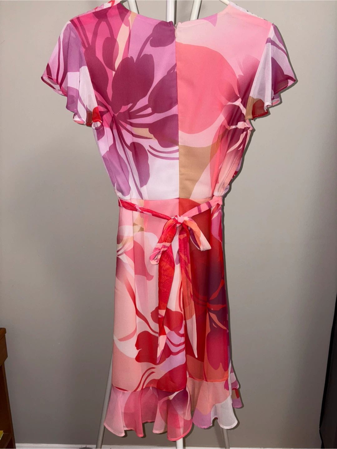 Frank Lyman Floral Print Wrap Dress - photo 2