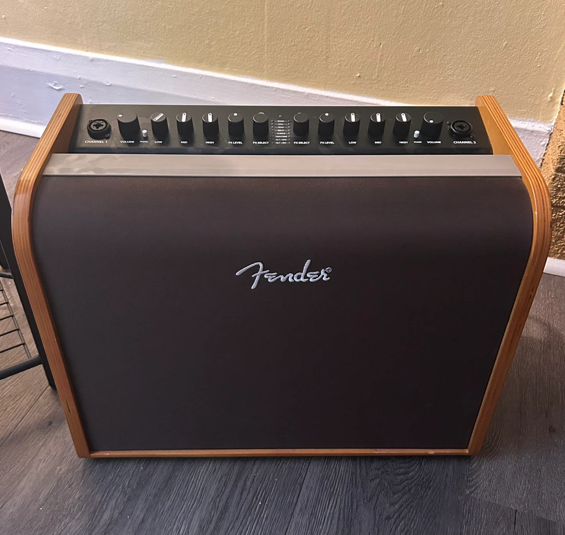 FENDER ACOUSTIC 100 AMPLIFIER