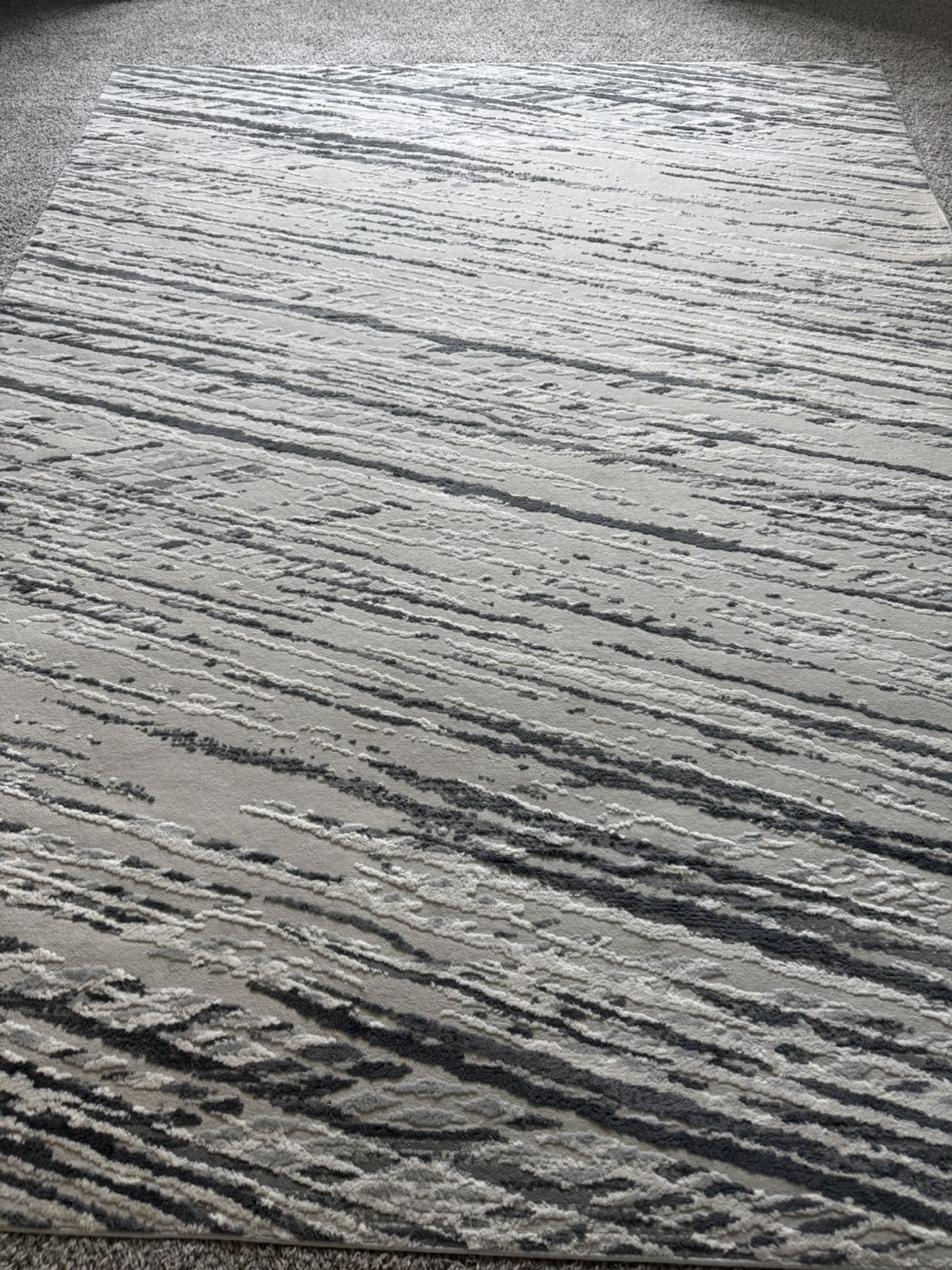 Large Area Rug with Abstract Stripe Pattern - photo 2
