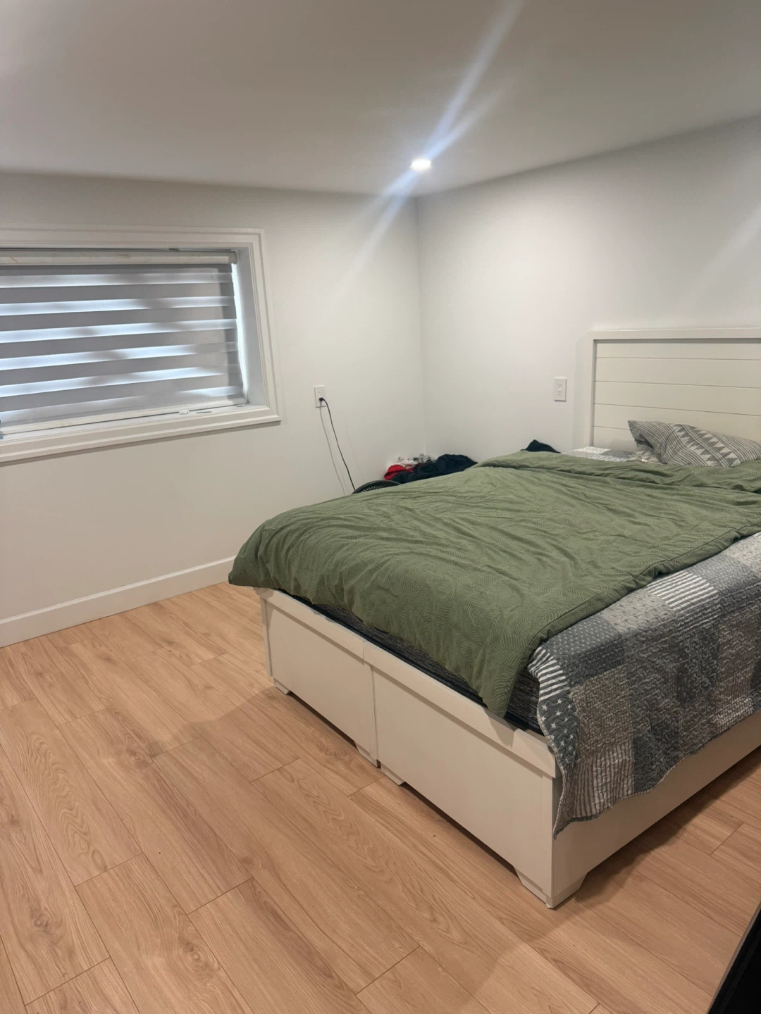 2 bedroom basement rent - photo 4