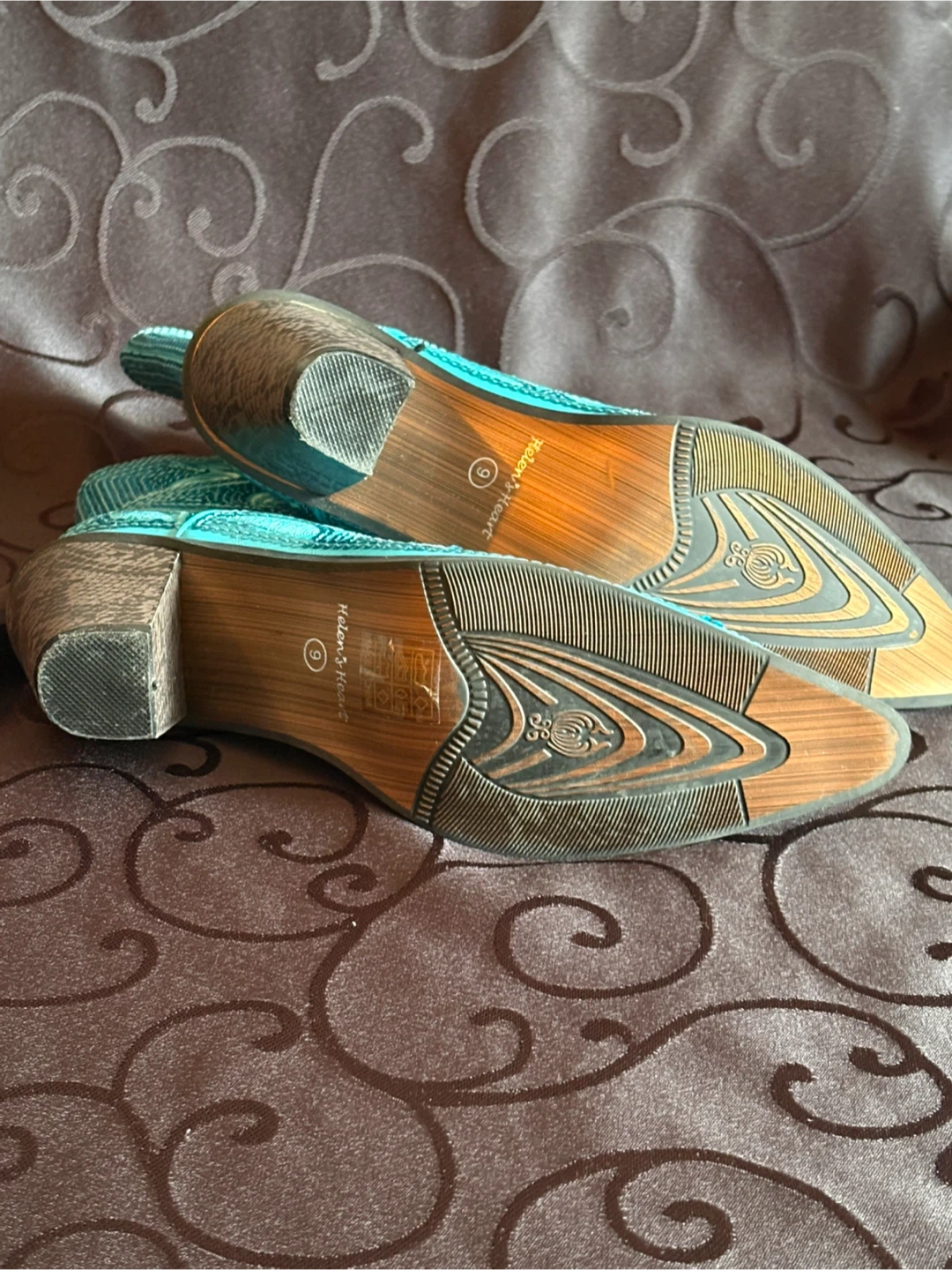 Ladies Cowboy Boots - size 9 Turquoise Sequins - photo 2