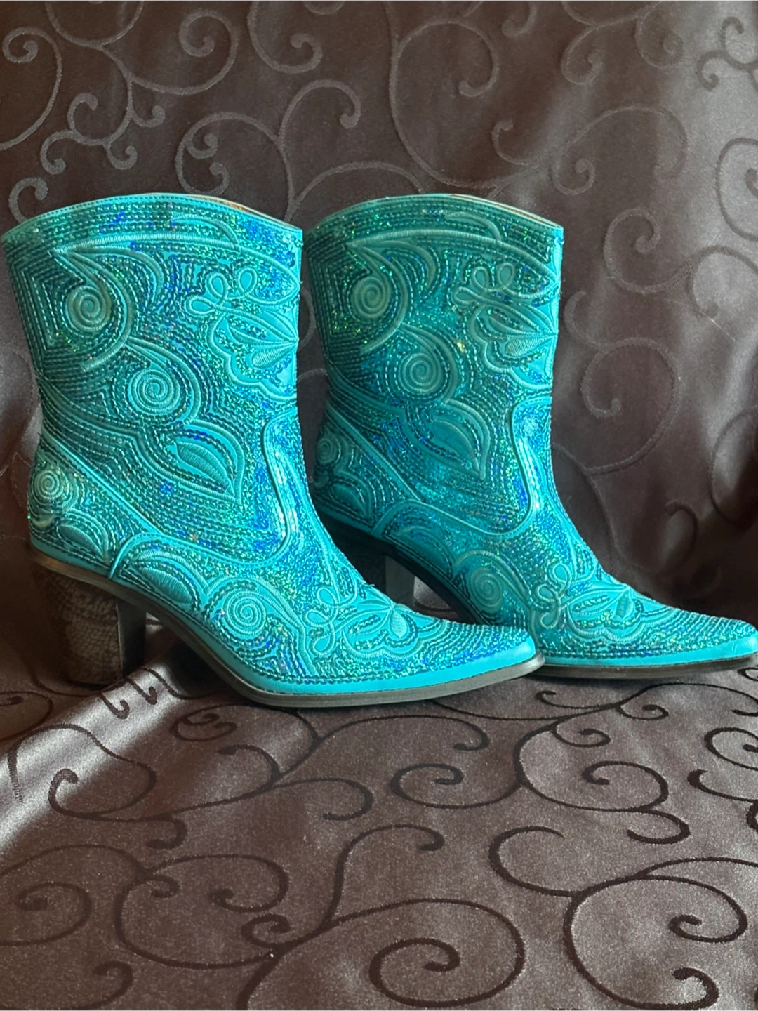 Ladies Cowboy Boots - size 9 Turquoise Sequins - photo 3