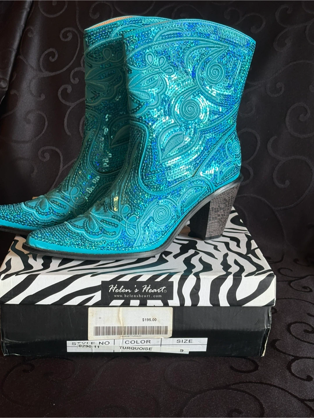 Ladies Cowboy Boots - size 9 Turquoise Sequins - photo 4